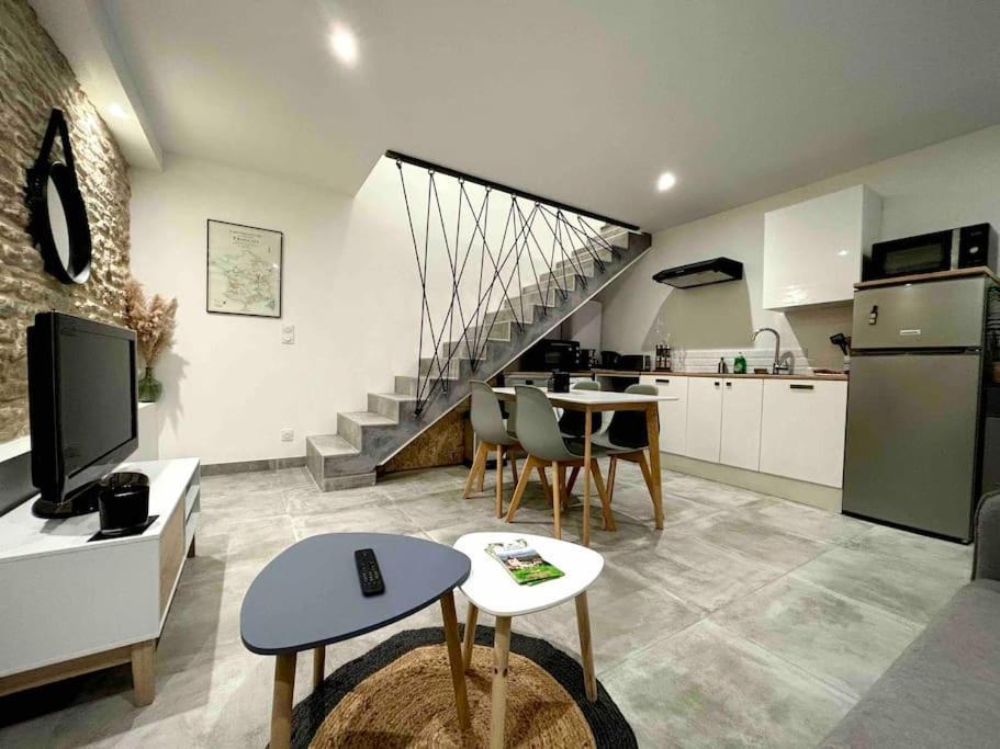 Grange Renovee En Duplex Idealement Situee Creches-sur-Saone Exterior photo